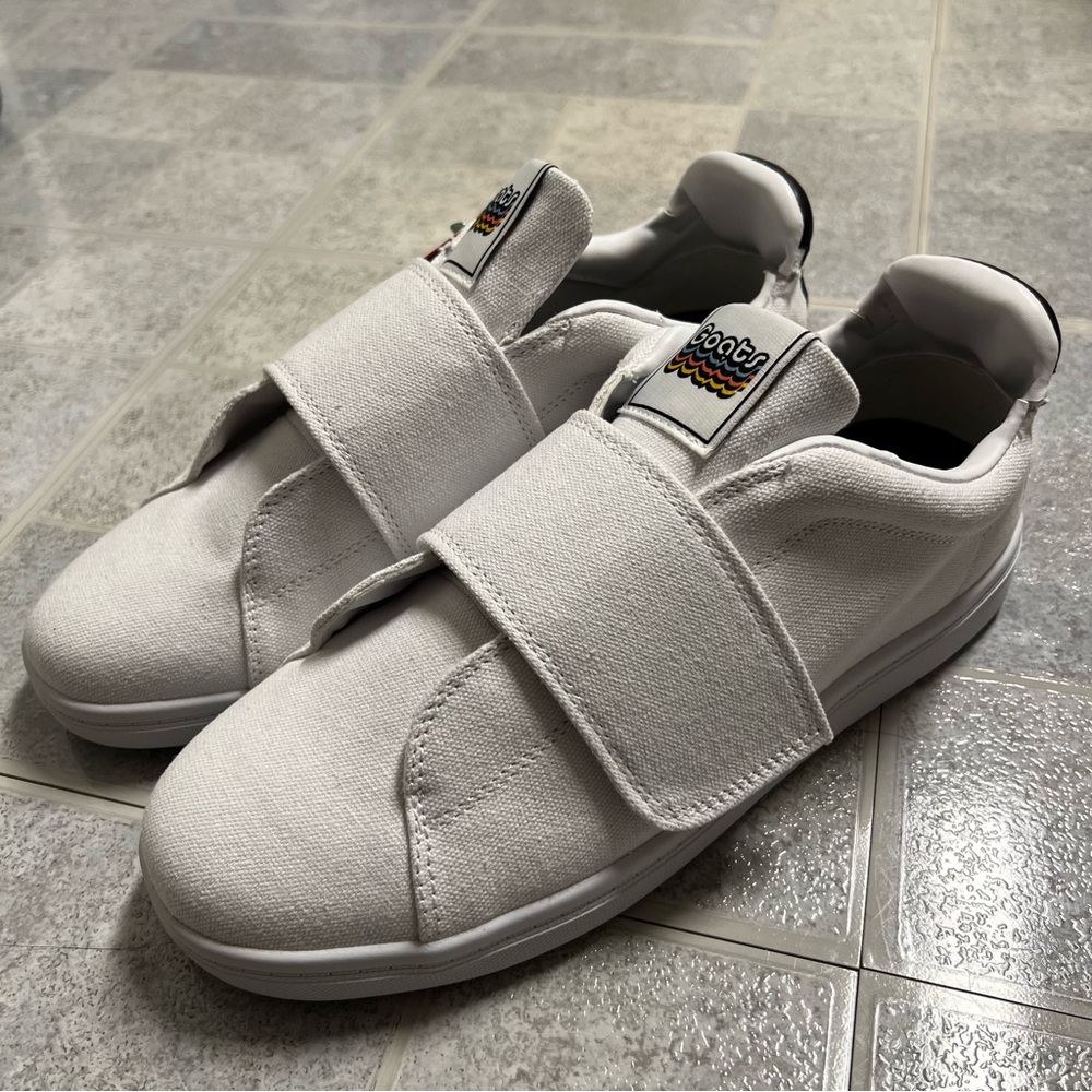 New Goats White Canvas Velcro Sneakers
